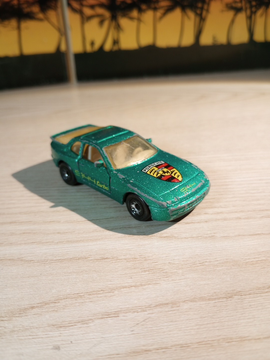 Picture 3 of 24