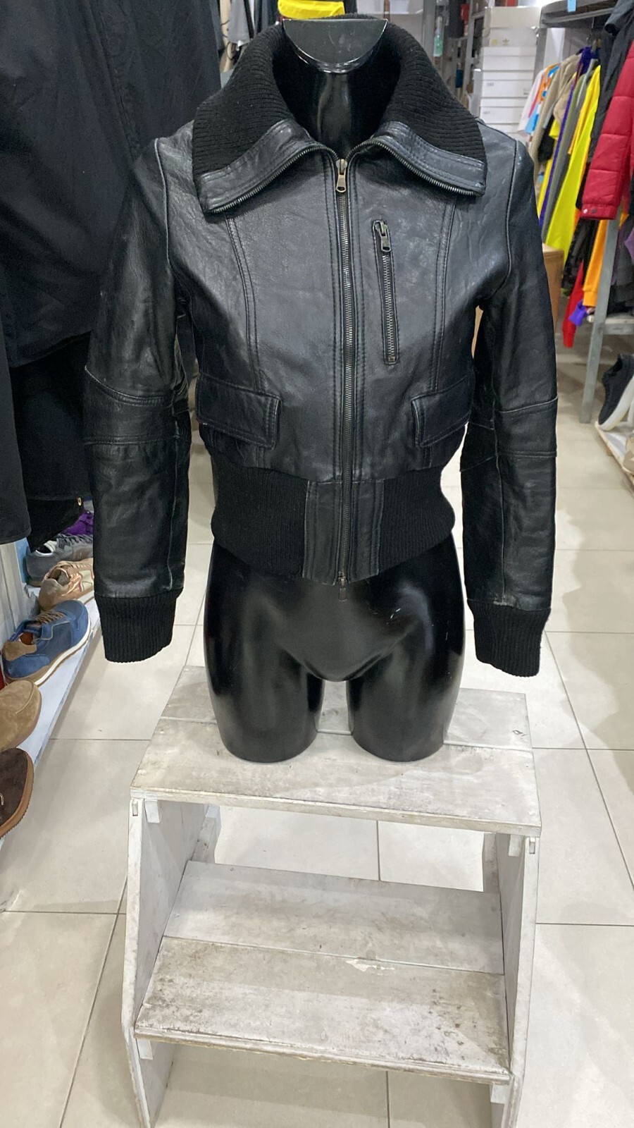 Leather Jacket Used Women Size S Black XYE240L-image