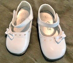 mary jane shoes size 4