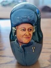 British Royal Family Nesting Doll With Queen