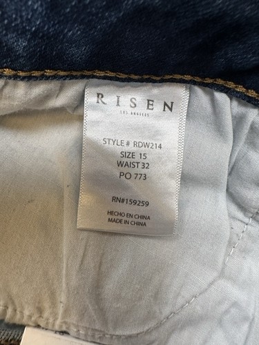Risen Jeans Women 15 / 32 Blue Denim Shadow Hem Flare Distressed Crop NEW - Picture 12 of 13