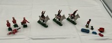 Vintage Mixed Lot Of Metal/Plastic Figures Including Horses Calvary Soldiers