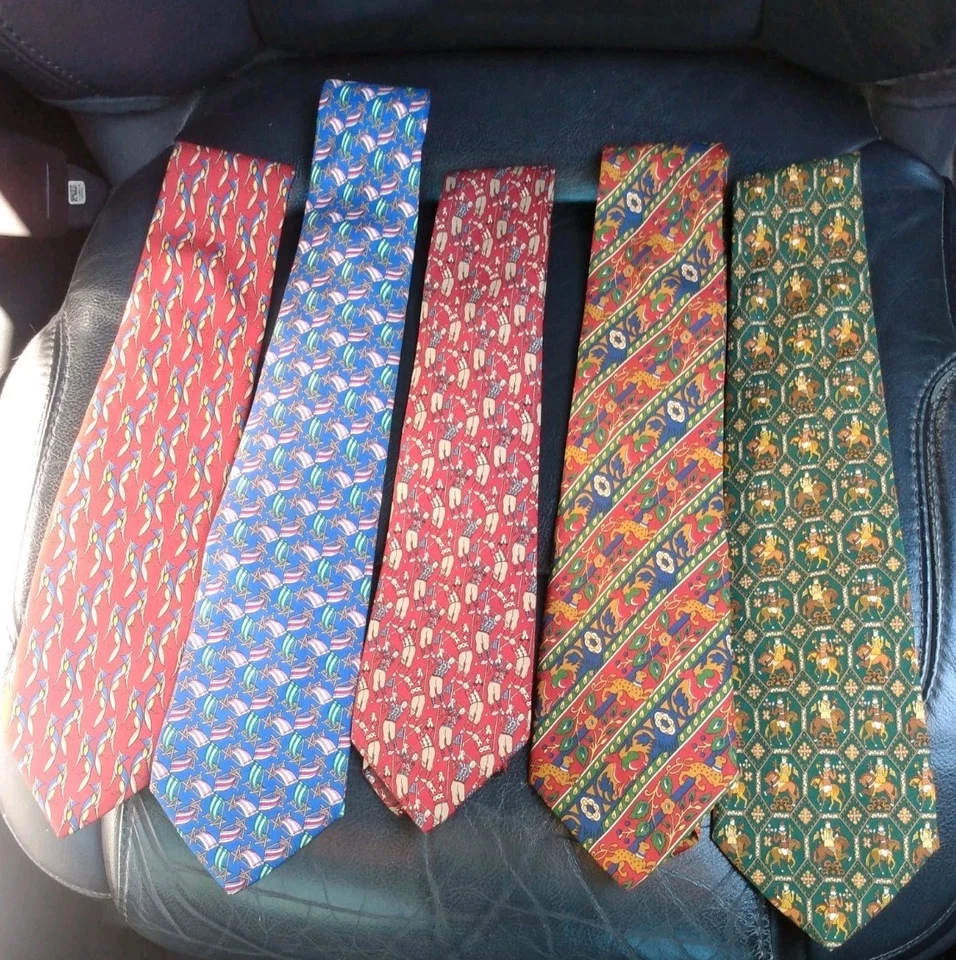 Lote Salvatore Ferragamo Corbata de Seda Tapiz Golf Caballo Pájaro Patrón Italia Diseñador Foto 2 de 4