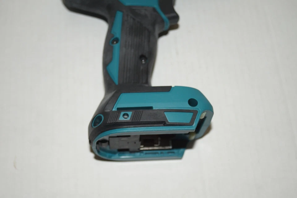 Makita XPH12 18V Li‑Ion Brushless 1/2" Hammer Driver Drill (Tool Only) - Image 2 of 4