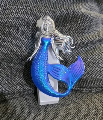 #ad NEW Bath amp; Body Works Blue MERMAID Wallflower Nightlight Plug In RARE $34.95