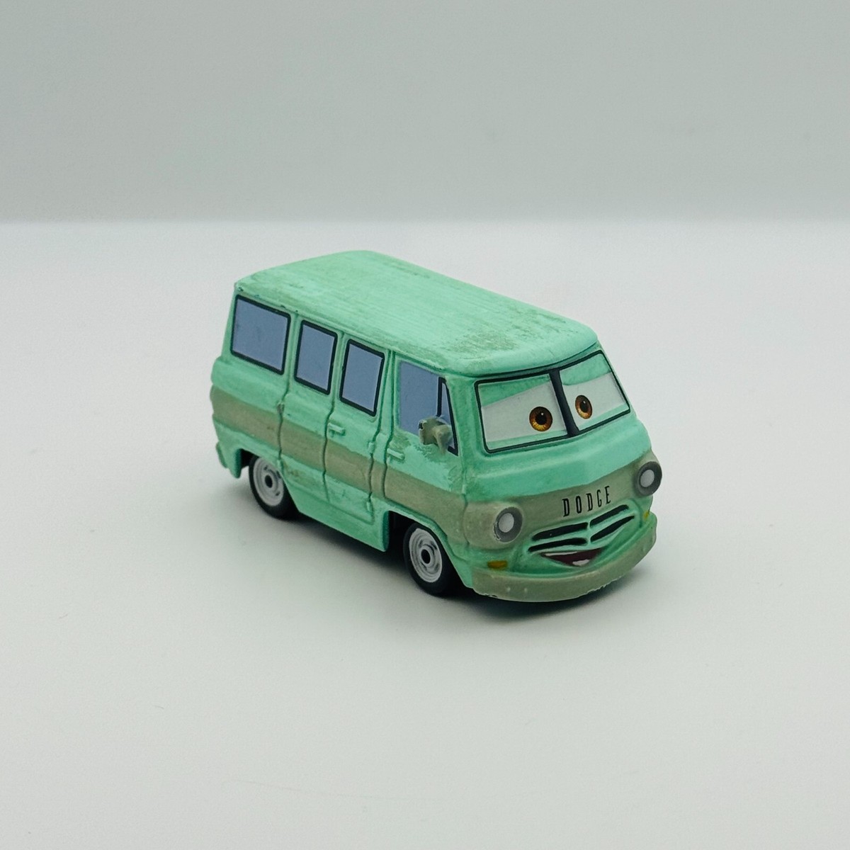 Disney Pixar Dusty Rust-Eze ミニカー Disney Pixar Cars 3 Dusty Rust-eze & Rusty Rust-eze Car