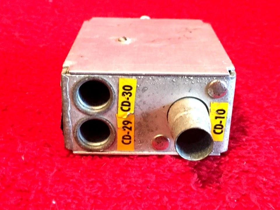 PIPER CONTROL ASSEMBLY P/N 1X246  - Image 4 of 4