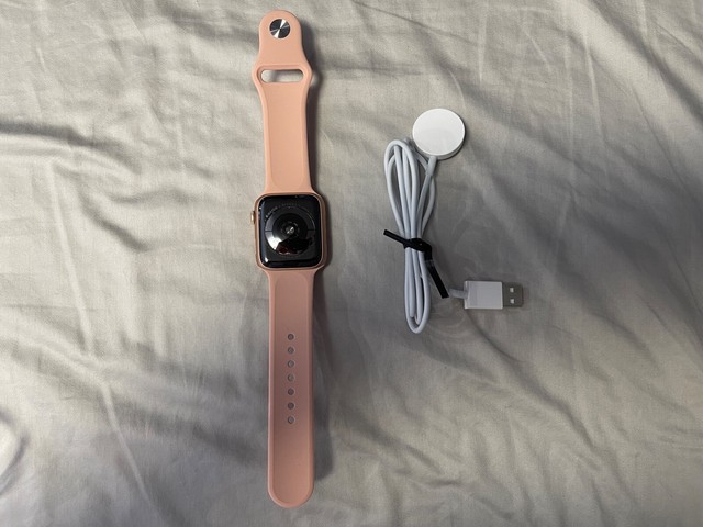 Apple Watch Series 5 44mm Gold-Tone Aluminium Case with Pink Sand Sport  Band - S/M \u0026 M/L (GPS + Cellular) (MWW02LL/A) for sale online | eBay
