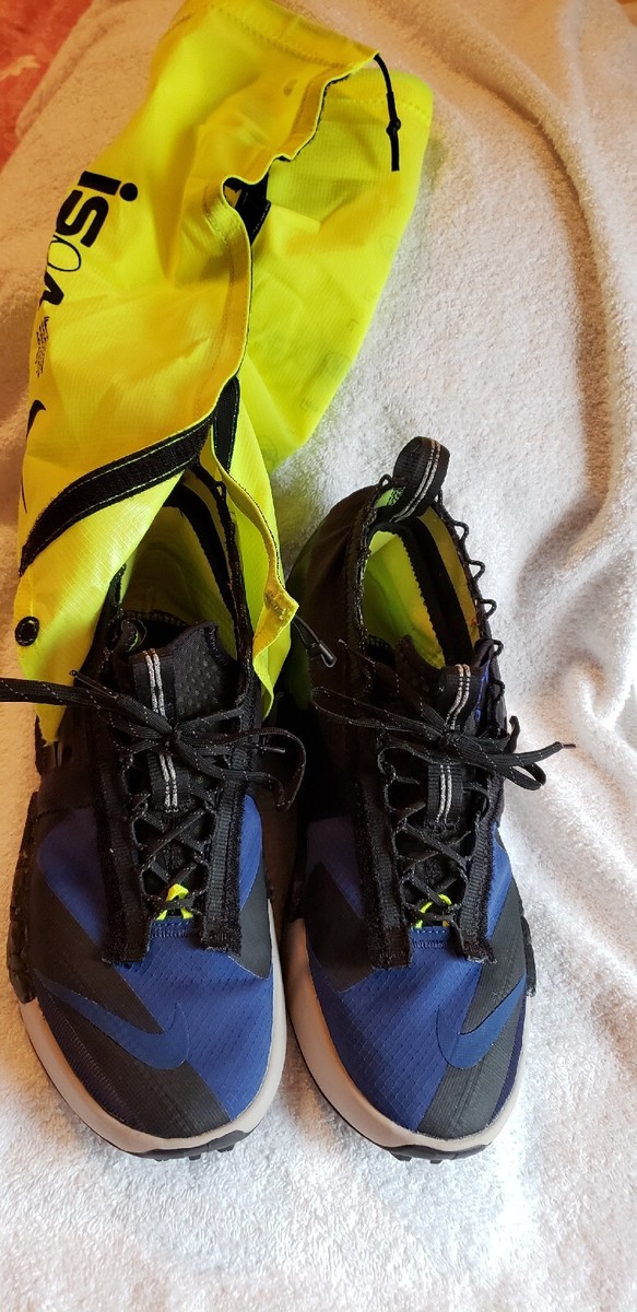 nike ispa drifter on feet