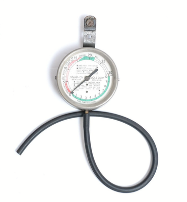 #ad Vintage SNAP ON Tools Vacuum amp; Fuel Pump Pressure Gauge Works $45.00