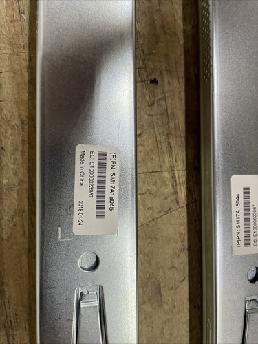Rail Kit Lenovo ThinkSystem SR530 / SR630 / HR630x Lenovo SM17A18040 1U 2U - Picture 3 of 5