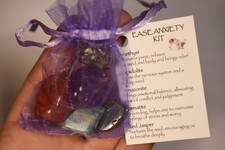 *KIT DE ANSIEDAD FÁCIL* Piedras caídas Cristales curativos 54 g Bolsa de organza Hoja informativa