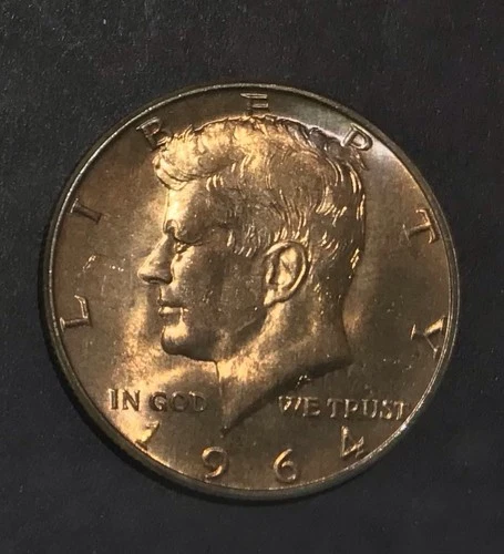 1964 P Kennedy Half Dollar Yellow Toning Uncirculated; 90% Silver. 1a