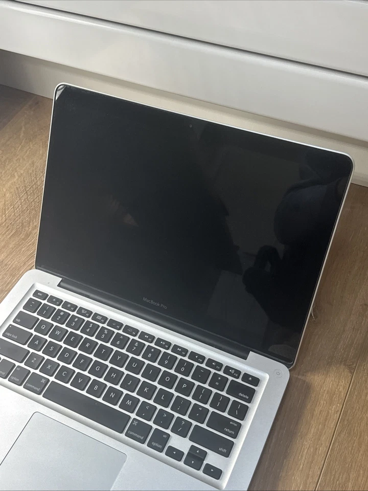 Apple MacBook Pro 13" 2011 · i5 · 4GB · 500GB, photo 4 sur 5