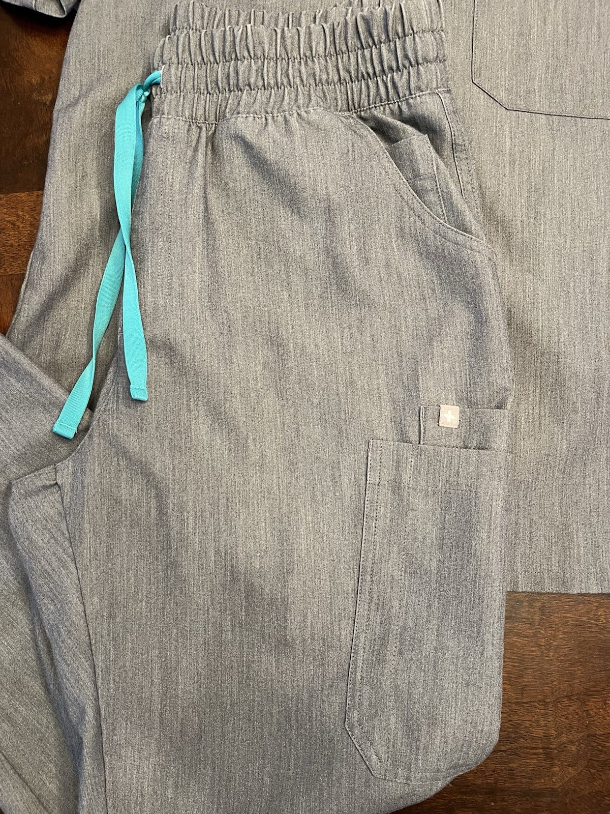 FIGS Technical Collection Medium Heather Gray Scr… - image 2