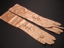 1940's Women's M Opera Gloves Gloves by Superb West Germany 3 Rhinestone Buttons