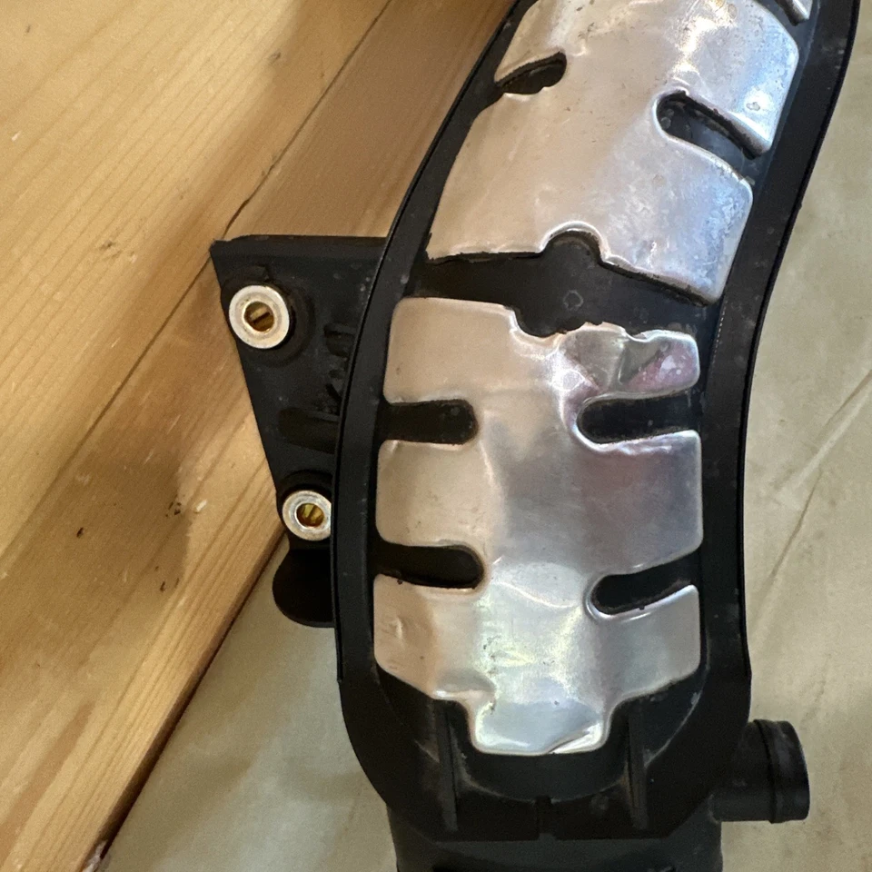 Manguera de admisión de aire del motor Ford Edge 2015-2020 2,0 L genuina OEM F2GZ-9B659-G Foto 4 de 4