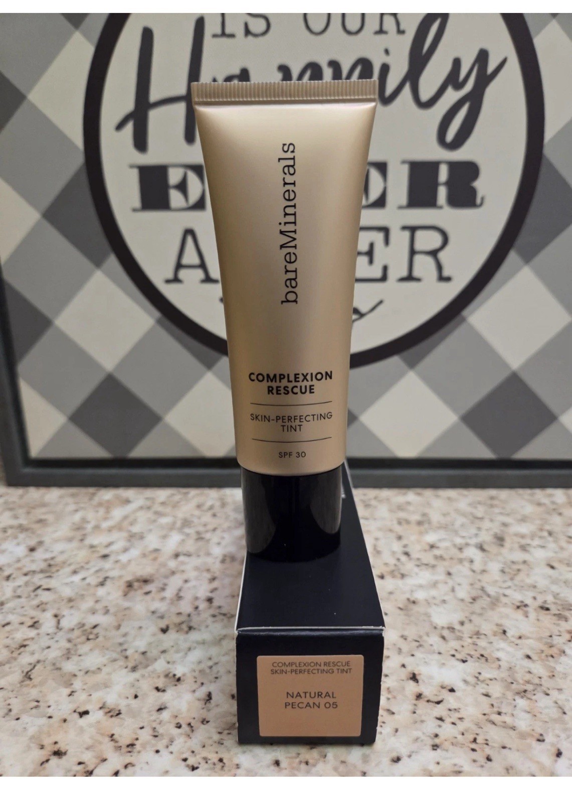 BARE MINERALS COMPLEXION RESCUE Skin-perfecting SPF30 # 05 NATURAL PECAN 1.18Oz 