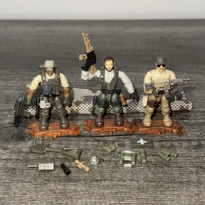 Mega Bloks Construx Call Of Duty Light Armor Firebase Figures Weapons 06817