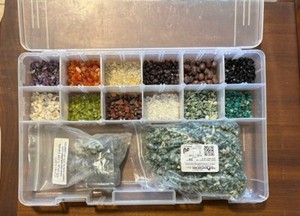 GEM CRYSTAL 13 DIFF. STONES JEWELRY MAKER STARTER KIT EMERALD TURQUOISE AMETHYST