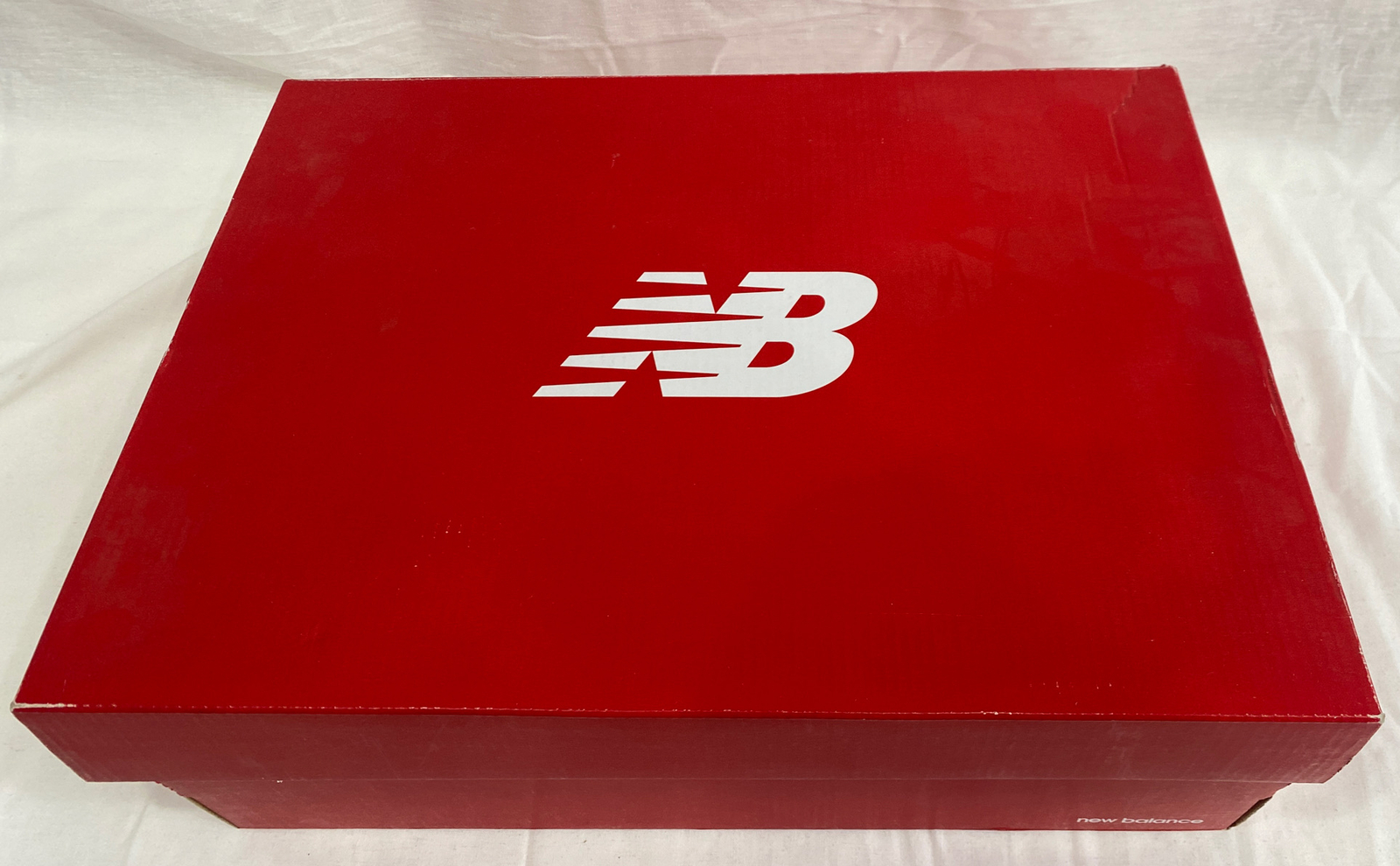 New Balance Mens Extra Wide Fit (4E) Leather Sneakers (624) in White