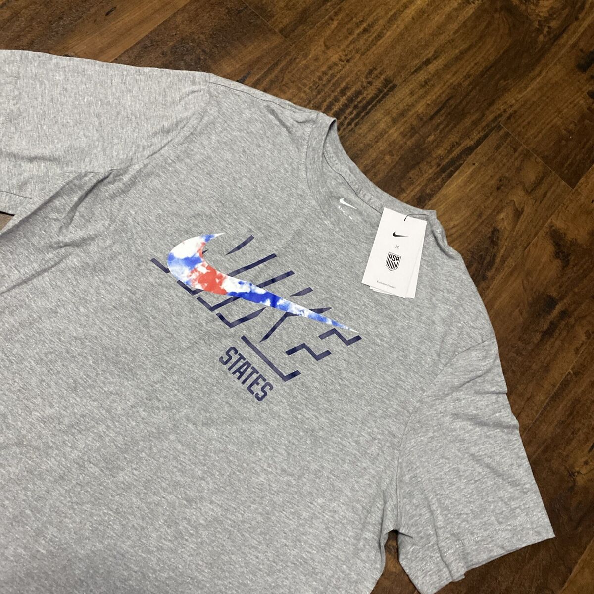 NWT Nike x Team USA Soccer States Graphic Logo T-Shirt Gray NWT Nike x Team USA Soccer States Graphic Logo T-Shirt Gray