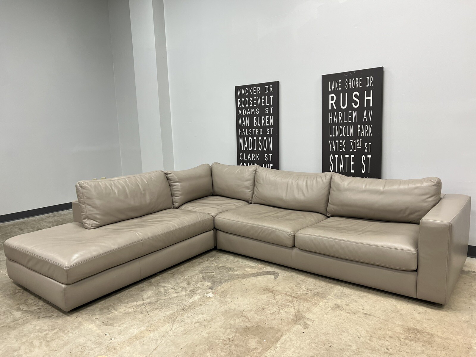 Leather Sectional Sofa Art Van Baci Living Room