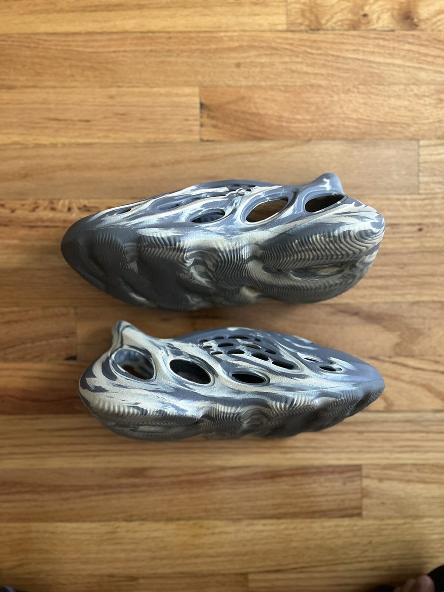 yeezy foam runner mxt moon grey