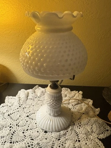 Vintage Hobnail White Milk Glass Table Side Lamp