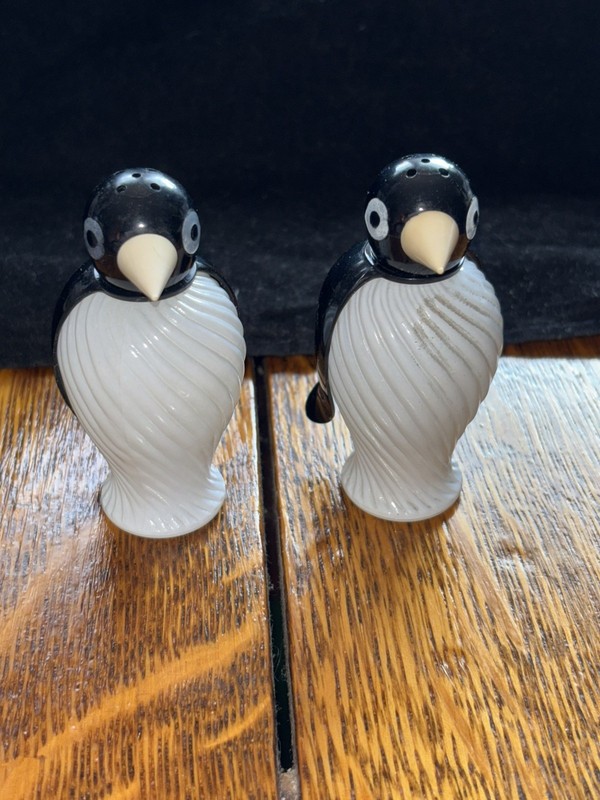 Vintage Black and White Plastic and Glass Penguin Salt and Pepper Shakers