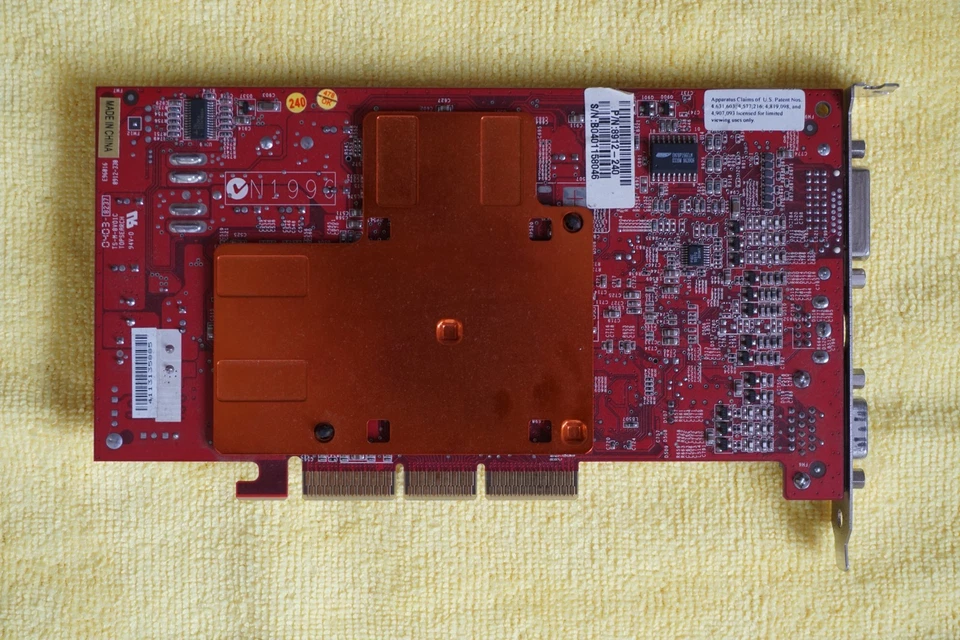 Tarjeta de video MSI AGP 8912 Ver. 330 NVIDIA GeForce FX 5600 8912-240 Foto 2 de 4