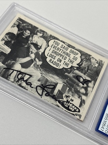 Tina Louise Signed 1965 GILLIGAN'S ISLAND CARD #8 TOPPS PSA DNA Authenticated - Picture 2 of 3