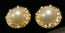 Shoe Clips Pearl Cabochon Gold Tone Vintage