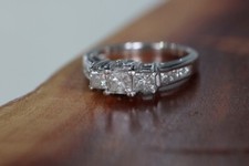 14k White Gold 1 CT Princess Cut Diamond Three Stone Engagement Ring Size 6.75