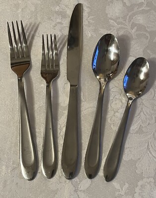 56 Pc Oneida Stainless Steel Flatware Set for 11 with Extras