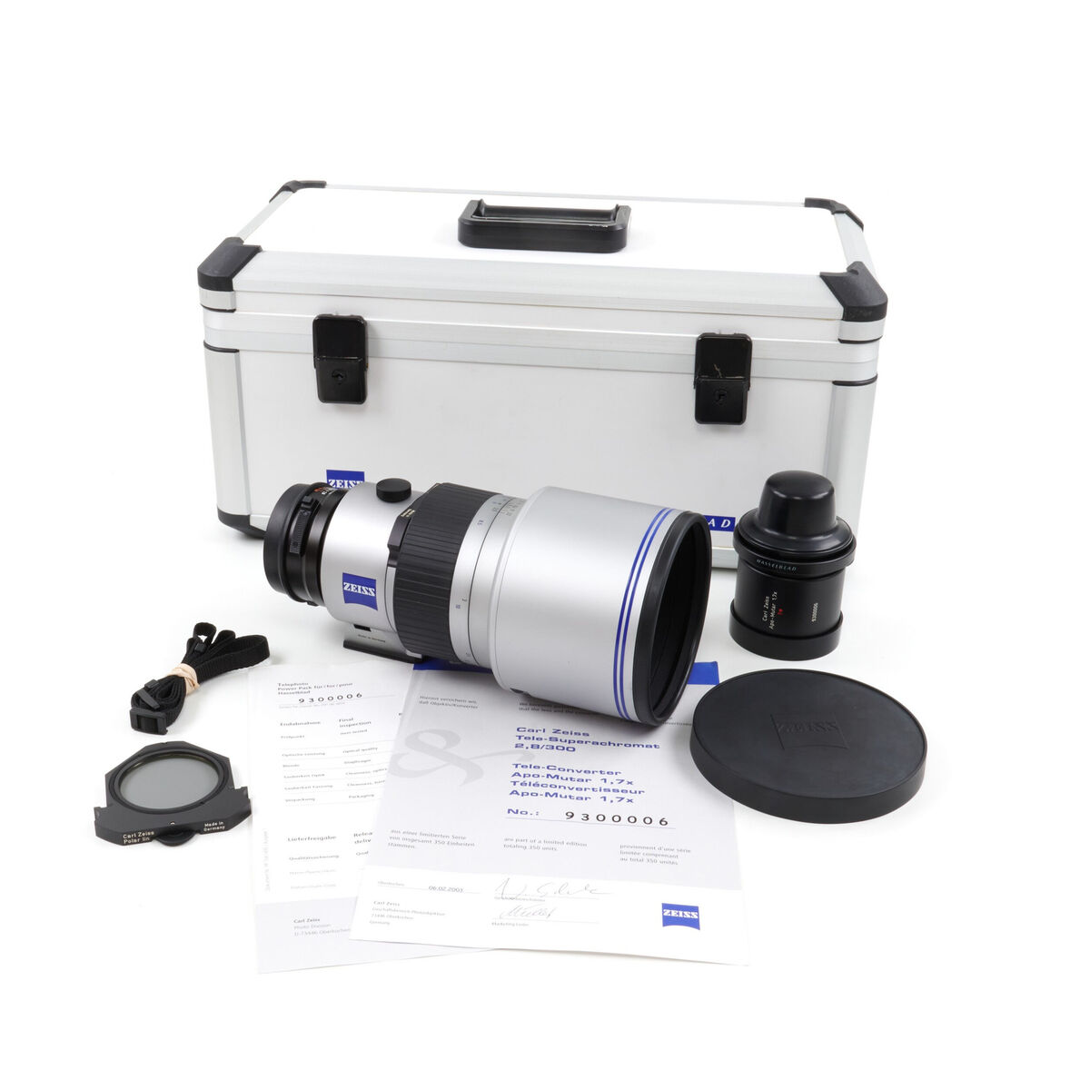CARL ZEISS 300MM F2.8 TELE-SUPERACHROMAT FE HASSELBLAD CARL ZEISS 300MM F2.8 TELE-SUPERACHROMAT FE HASSELBLAD