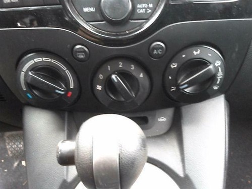 Heater A/c Control MAZDA 2 11 12 13 14 - Picture 10 of 12