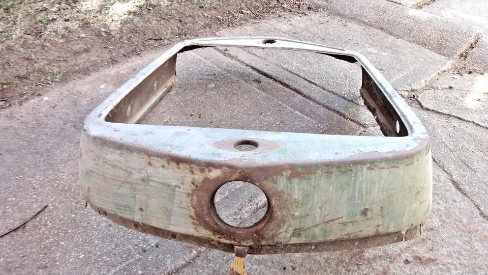 Camión Ford AA 1930 1931 modelo A carcasa de rejilla de radiador cubierta de rueda original AA Foto 3 de 4