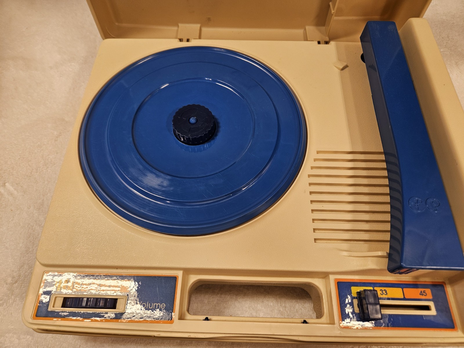 Vintage 1978 Fisher-Price Record Player Portable Phonograph Works - 33 & 45
