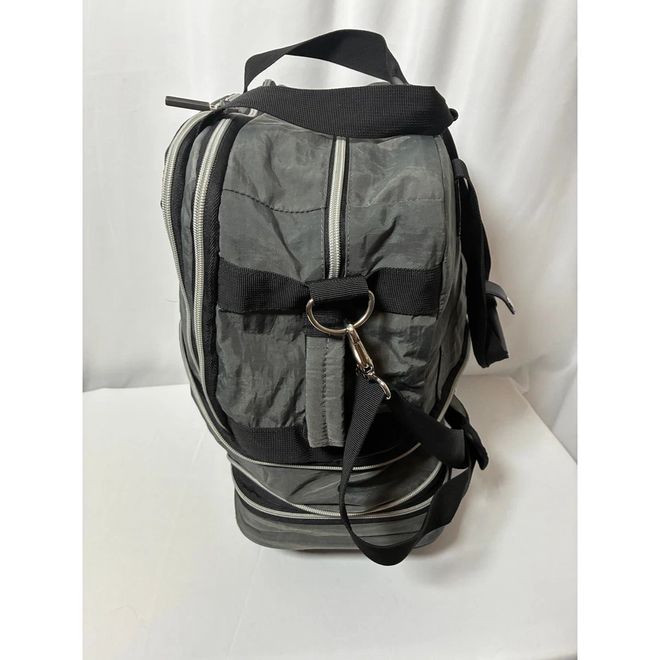 Biaggi Zipsak Boost! Cubo de embalaje plegable gris con bolsa de rodillos expandible Foto 4 de 4