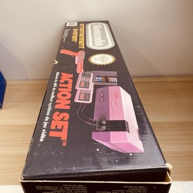 Nintendo NES Entertainement Sistem Action Set Console PAL B FRANCESE Completa