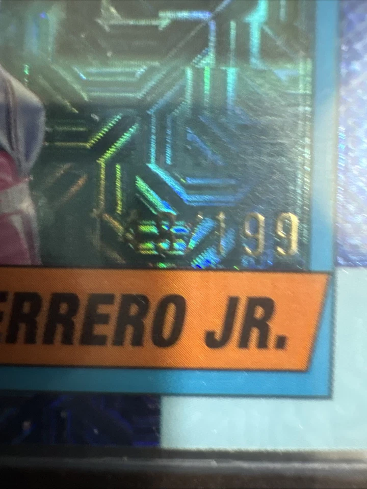 2025 Topps Series 1 Vladimir Guerrero Jr. Chrome Silver Pack Mojo Aqua /199 - Image 2 of 3