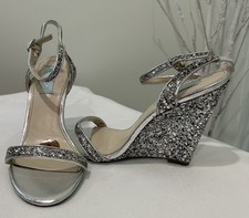 New Betsey Johnson Darci Silver Glitter Wedge Size 8M