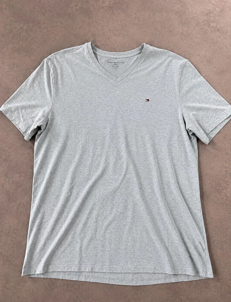 T-shirt Tommy Hilfiger vert clair homme – Taille XL – Col V - Photo 2/4