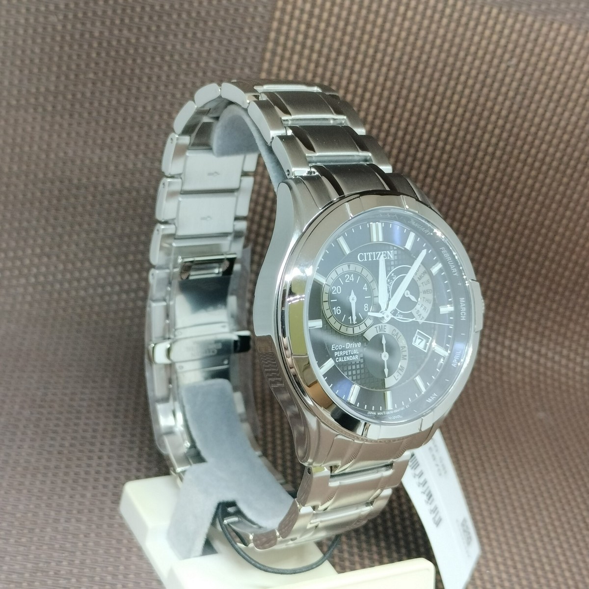 Citizen Eco-Drive BL8160-58L Blue Analog Stainless Steel Dress