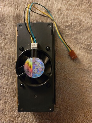 Intel Pentium 2 - 233mhz Processor Sanyo Denki 3-Pin Cooling Fan - 109X1512H2106