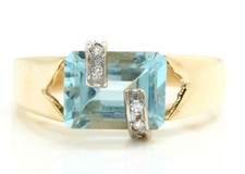 2.26 Carat Natural Blue Aquamarine and Diamonds 14K Yellow Gold Women Ring
