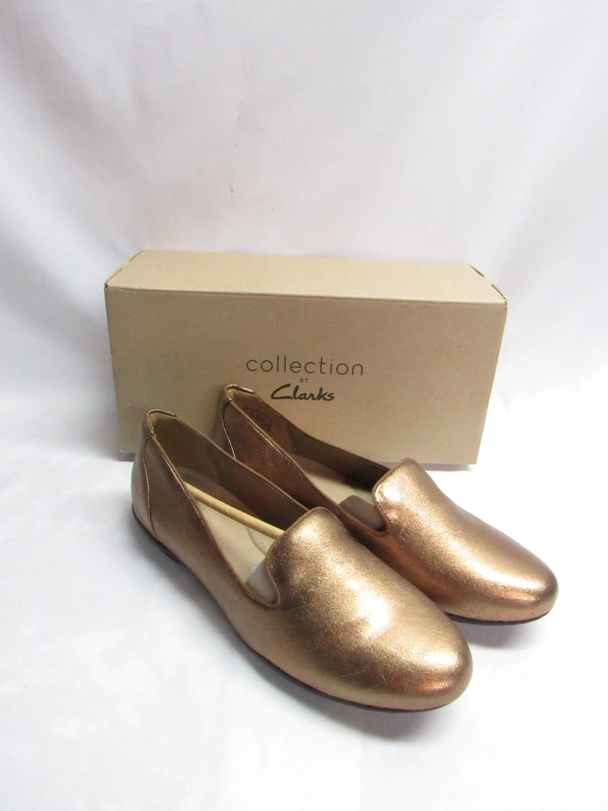 Scarpe mocassini Clarks Sara Poppy NUOVI pelle bronzo metallizzato taglia 8 M nuovi con scatola