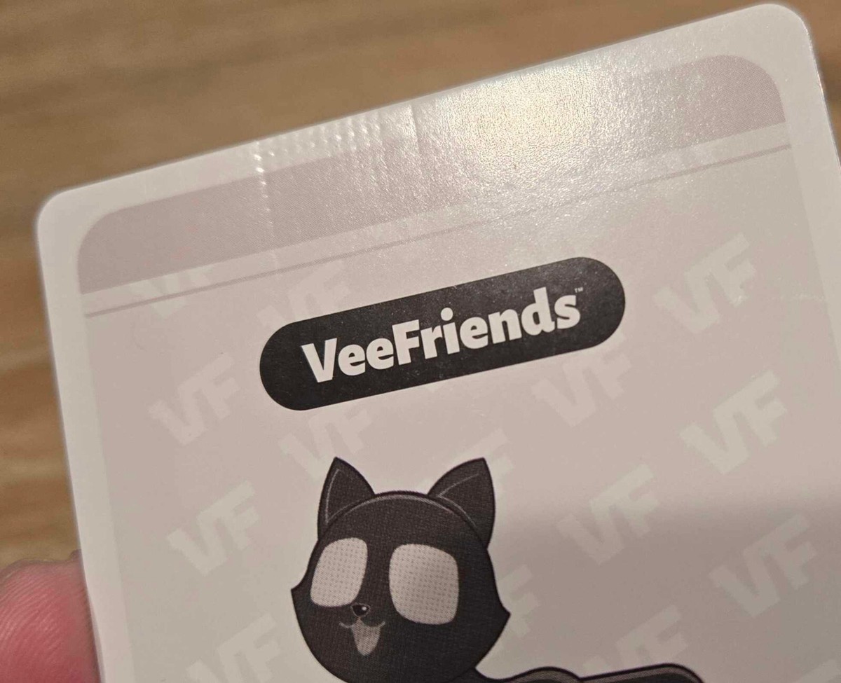 VeeFriendsスーパースティッカー LIMITED 99シリPSAマガジン VeeFriendsスーパースティッカー LIMITED 99シリPSAマガジン