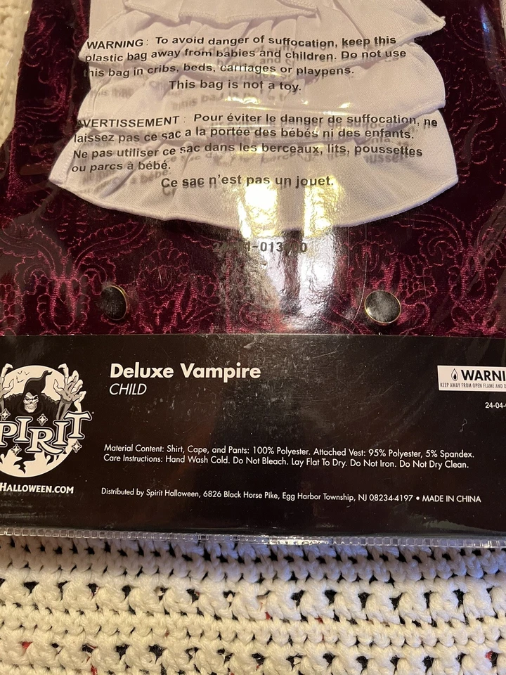 DISFRAZ DE VAMPIRO DE LUJO NIÑO TALLA S (4-6) NUEVO CON ETIQUETAS por SPIRIT/Capa/Chaleco/Medallón  Foto 4 de 4